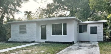 124 Sw 7th Ter, Hallandale Beach